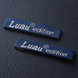 Etiquetas Tejidas Personalizadas de Alta Calidad para Fabricantes de Ropa - Product Image 5