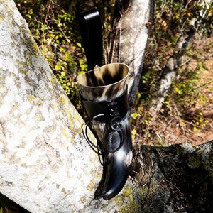 Cuerno Vikingo Clásico Medieval para Beber, Pulido y Tallado, Material Orgánico, Seguro para Alimentos, Eventos Históricos, Cosplay de Caballeros - Product Image 3