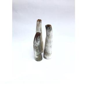 Juego de Jarrones de Flores de Cuerno de Búfalo Antiguo, Cuerno Natural de Alta Gama Hecho a Mano, Centro de Mesa de Alta Calidad para el Hogar - Product Image 1