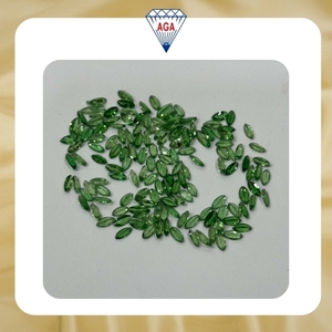 Vente en gros de pierres précieuses naturelles en tsavorite verte, taille marquise, pierres calibrées pour la fabrication de bijoux, montres, fournitures de pierres précieuses fines - Product Image 2