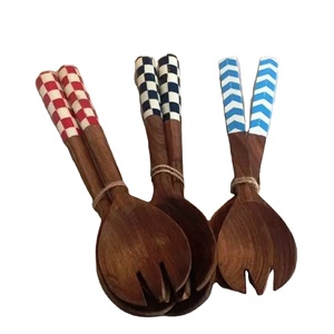 Juego de Cucharas de Resina y Madera para el Hogar, Juego de Cucharas para Servir Ensaladas de Resina y Madera, Producto de Venta Caliente Hecho en India - Product Image 1
