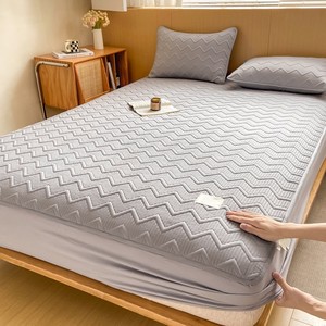 Protector de Colchón Acolchado Transpirable, 300 Hilos, 100% Poliéster, Lavable a Máquina, Funda de Colchón para Todas las Temporadas - Product Image 4