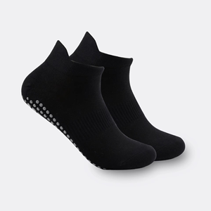 Wholesale Custom Youth Spring <b>Knitted</b> Crew Socks Breathable Non-Slip Grippy Barre Yoga Ankle Grip Pilates Socks Body Logo - Product Image 4