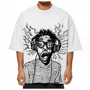 เสื้อยืดโอเวอร์ไซส์ลายการ์ตูนสำหรับผู้ชาย แขนสั้น คอกลม สไตล์สตรีท ผ้าคอตตอนเจอร์ซีย์ ลายพิมพ์ด้านหน้า - Product Image 1