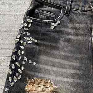 กางเกงยีนส์ขาสั้นเดนิมแบบวินเทจประดับคริสตัลสั่งทำพิเศษสำหรับผู้ชาย ผลิตในปากีสถาน ดีไซน์ยอดเยี่ยมประจำปี 2026 - Product Image 5