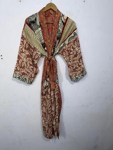 Bata de dormir de verano para mujer, larga, con estampado patchwork, transpirable, suave, cuello en V, manga tres cuartos, de tela no tejida, 100% seda - Product Image 3
