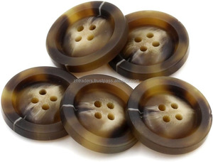 Bottoni Personalizzati a 4 Fori per Camicie, Fatti a Mano, Ecologici, Moderni, Effetto Perla in Resina Poliestere Epossidica - Product Image 4