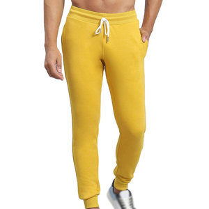 Ensemble de jogging jaune uni pour homme avec capuche |   Ensemble de survêtement en molleton couleur moutarde |   Sweat-shirt à capuche personnalisé et pantalon de jogging slim - Product Image 6