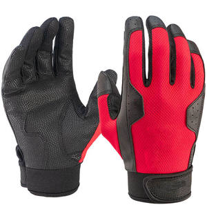 Guantes de béisbol diseñados para bateadores que necesitan protección acolchada y transpirable en el dorso de la mano y una correa de muñeca ajustable para mayor comodidad. - Product Image 6