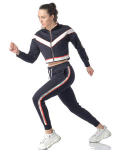 Conjunto de sudadera universitaria de gran tamaño para mujer, jersey en blanco con bordado OEM de algodón y logotipo personalizado al por mayor - Product Image 4