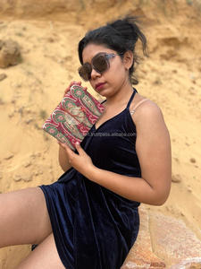 ใหม่ทำด้วยมือจริง Banarasi Sari ผ้าปลอดภัยด้ายปิดวารสารวินเทจสีสันสดใสปก unlined รีไซเคิลแผ่นไดอารี่ - Product Image 4