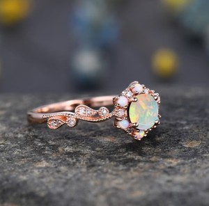Bague de fiançailles et d'anniversaire de luxe pour femme, en opale de feu éthiopienne naturelle, argent sterling 925, or rose, faite à la main - Product Image 4