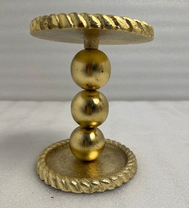 Elegant Gold <b>Aluminum</b> Candle Holder With Modern Design For Dining <b>Table</b> Wedding And Home Decoration Use - Product Image 3