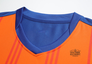 Uniformes de Fútbol OEM de la Mejor Calidad, Fabricados en Pakistán, 100% Poliéster, Secado Rápido, Transpirables, con Logotipo Personalizado, en Stock - Product Image 2