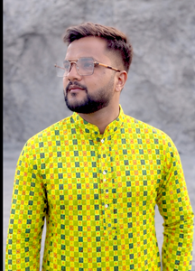 Kurta de Seda Bordada para Hombre, Estilo Tradicional Indio y Pakistaní, Patrón Geométrico, Corte Regular, para Bodas y Fiestas - Product Image 2