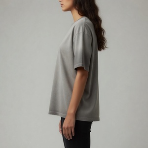 เสื้อยืดผู้หญิงคอกลมแบบวินเทจสไตล์ซัมเมอร์ ล้างสีแบบแอซิดวอช ขายส่ง - Product Image 3