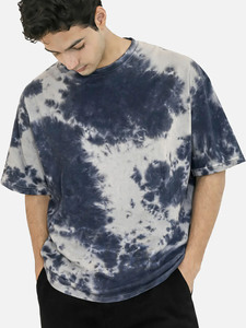 Camiseta Oversize de Algodón 100% con Estampado de Calavera, Ajuste Holgado, Estilo Urbano Ecológico y Lavado Ácido Vintage - Product Image 1