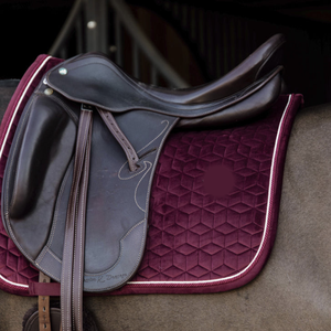 Tapis de selle de dressage en velours personnalisé, matelassé 3D en losanges, prix usine - Product Image 2