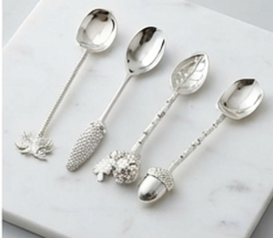 Elegante Juego de 4 Cucharas de Acero Inoxidable Plateadas con Mangos de Diseño Natural, Aptas para Lavavajillas, Cubertería para Bodas - Product Image 1