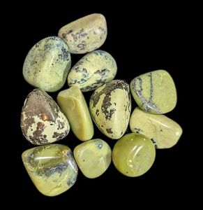 Serpentine Tumbled Stone Wholesale <b>Natural</b> <b>Crystal</b> Gemstone Agate Serpentine Tumbled Stones for Home Decor From Aameena Agate - Product Image 1