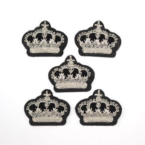 Parches bordados a mano de hilo brillante para uniformes, insignias de tela de sarga personalizadas al por mayor - Product Image 1