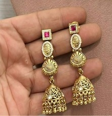 Parure de Soirée Rajwadi Glamour de Qualité Supérieure, Inspirée de Sabyasachi, Faite à la Main, en Laiton Plaqué Or, avec Perles d'Imitation Kundan Polki - Product Image 2