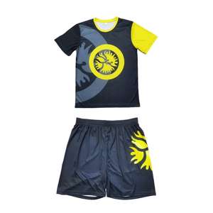 Shorts de lutte unisexe noirs avec imprimé flamme jaune, impression numérique, 140g, séchage rapide, 100% polyester, coupe classique, vêtements d'arts martiaux pour adultes - Product Image 1