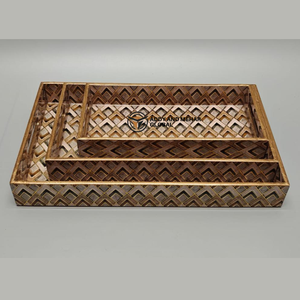 ชุดถาดเสิร์ฟลายเรขาคณิตสีน้ำตาล 3 ชิ้น ถาดเคลือบ MDF หรูหรา ถาด MDF ลายเรขาคณิต ถาดเสิร์ฟตกแต่ง - Product Image 5