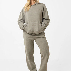 Conjunto Deportivo Casual para Mujer, Chaqueta y Pantalones, Ajuste Cómodo, Estilo Moderno para Uso Diario - Product Image 1