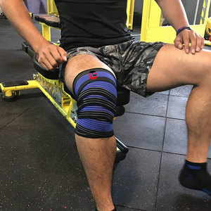 2026 High Quality Lightweight Neoprene <b>Knee</b> Wraps Workout Gym Support Weightlifting OEM Service <b>Knee</b> Wraps - Product Image 6