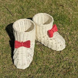 Cesta Decorativa de Mimbre con Forma de Bota de Santa, Cesta de Ratán Tejida a Mano para Regalos Navideños, Venta al por Mayor en Vietnam - Product Image 1