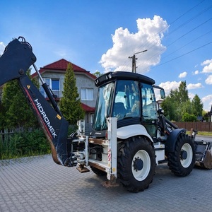 Chargeuse-pelleteuse Hidromek robuste avec châssis durable, système d'excavation puissant et performances hydrauliques efficaces pour les travaux difficiles - Product Image 3