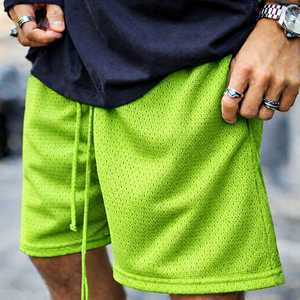 Pantalones cortos de malla verde lima de doble capa al por mayor para hombre, con logotipo personalizado bordado, entrepierna de 7 pulgadas, 250GSM, fabricación de pantalones cortos de malla - Product Image 1