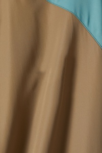 Chaqueta de nailon multipanel para mujer, ligera, con cremallera completa, cuello alto, cortavientos para correr - Product Image 5
