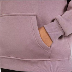 Sweat-shirts à capuche personnalisés 100 % coton pour femmes et hommes, coupe oversize, avec logo frontal, pour l'hiver, style streetwear, impression en relief, vente en gros - Product Image 4