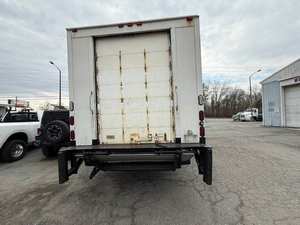 Tracteur routier diesel poids lourd 6x4 avec cabine couchette pour le transport longue distance national – Véhicule de transport robuste - Product Image 3