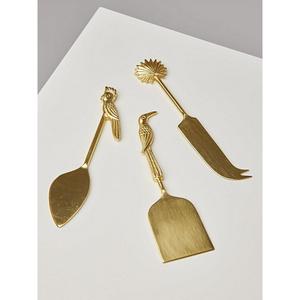 Coffrets de couteaux à fromage de luxe, finition dorée, acier inoxydable, pour servir des gâteaux au fromage, couverts de qualité supérieure pour les mariages, les événements et les fêtes. - Product Image 5