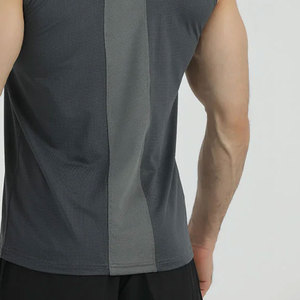 เสื้อกล้ามถักทรงกลมสีพื้นสำหรับผู้ชาย ดีไซน์ทันสมัย เนื้อผ้านุ่ม สวมใส่สบาย - Product Image 6