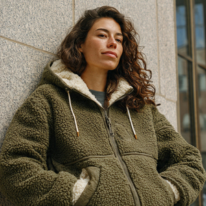 เสื้อแจ็คเก็ตเชอร์ปาคุณภาพสูง ซิปแบบเต็มตัว กระเป๋าผ้าซาติน บุขนเฟลซสำหรับผู้หญิง - Product Image 6