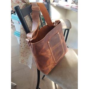 Sacs à main pour femmes en cuir véritable faits à la main, sacs à bandoulière, fermeture éclair, grande capacité, légers - Prix de gros - Product Image 4