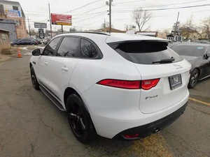 รถยนต์มือสองปี 2017 รุ่น F-Pace S Supercharged V6 ระบบขับเคลื่อนสี่ล้อ - Product Image 5