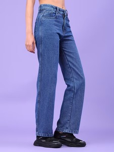 Jean en denim noir déchiré aux genoux, coupe ajustée, éco-responsable, style vintage, coupe classique pour femme - Product Image 4