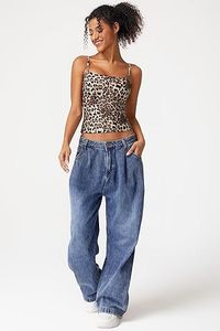 Nouveau design de crop top pour femmes, tissu doux, crop top court, coupe facile, style décontracté quotidien, crop top léger pour femmes - Product Image 3