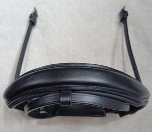 Bridon d'équitation Annabelle en cuir noir, bridon d'équitation anglais fait main, équipement équestre sur mesure - Product Image 2