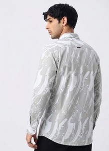 Camisa de camuflaje para hombre, manga larga, con botones, estampada, informal, con logo personalizado, estilo pullover, ropa urbana para adultos - Product Image 2