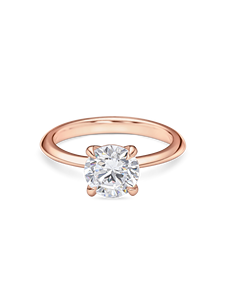 แหวนหมั้นเพชรทรงกลมเม็ดเดี่ยวขนาด 1 กะรัตขึ้นไป ผลิตด้วยเพชรที่เพาะเลี้ยงในห้องปฏิบัติการ พร้อมขอบแหวนแบบคมกริบ |   ทองคำขาว 18K สีเหลือง ขาว และสีโรสโกลด์ พร้อมแพลตตินัม - Product Image 4