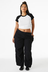 Camiseta Corta de Algodón Elástico Ajustada para Mujer, Estilo Y2K, Cuello Redondo, Manga Corta, Informal, para Verano, Ropa Urbana, con Logotipo Personalizado OEM - Product Image 4