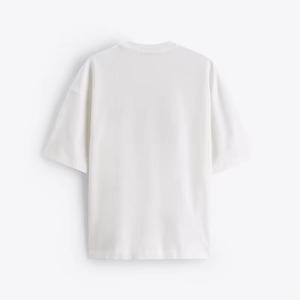 เสื้อยืดแขนสั้นผู้ชายสีคอรัล ทรงเข้ารูป คอกลม ผ้าเจอร์ซีย์คอตตอน ระบายอากาศได้ดี สีพื้น ความยาวปกติ - Product Image 4