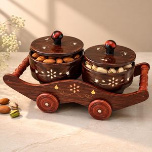 Boîte à épices traditionnelle en bois avec design sculpté, deux compartiments pour la cuisine - Product Image 3