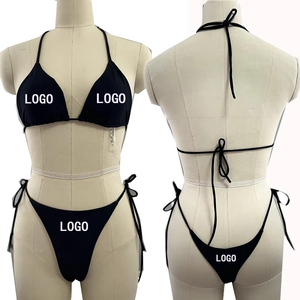 Ensemble bikini deux pièces noir personnalisé pour femme, haut croisé à nouer et bas uni extensible, maillot de bain - Product Image 1